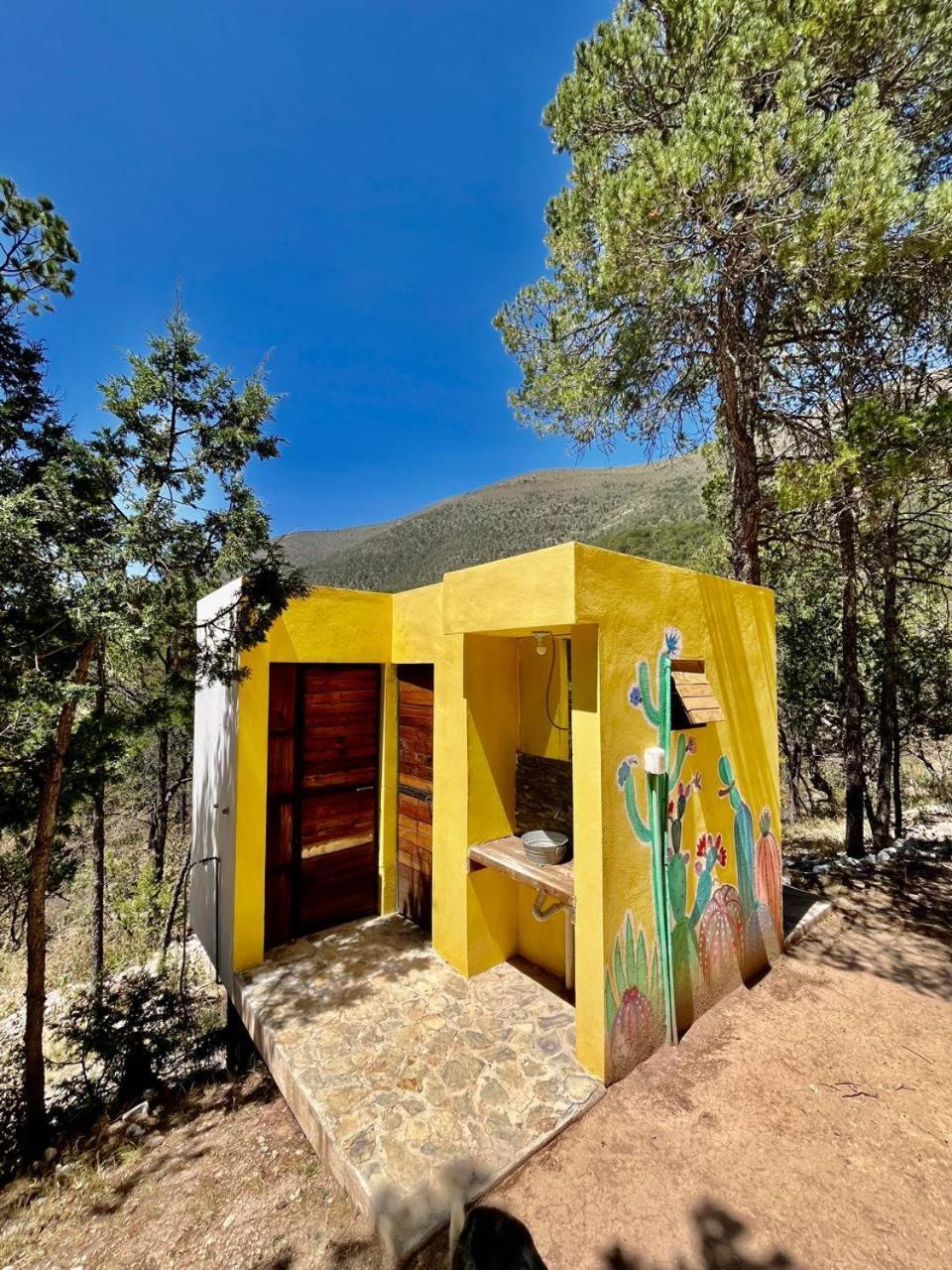 Camping En La Sierra De Arteaga Los Lirios Eksteriør bilde